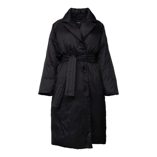 Mantlid naised, Must, WoCollection