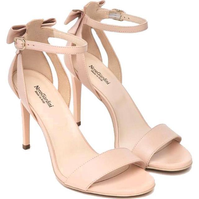 Basutės moterims, Rožinė, Pandora sandals