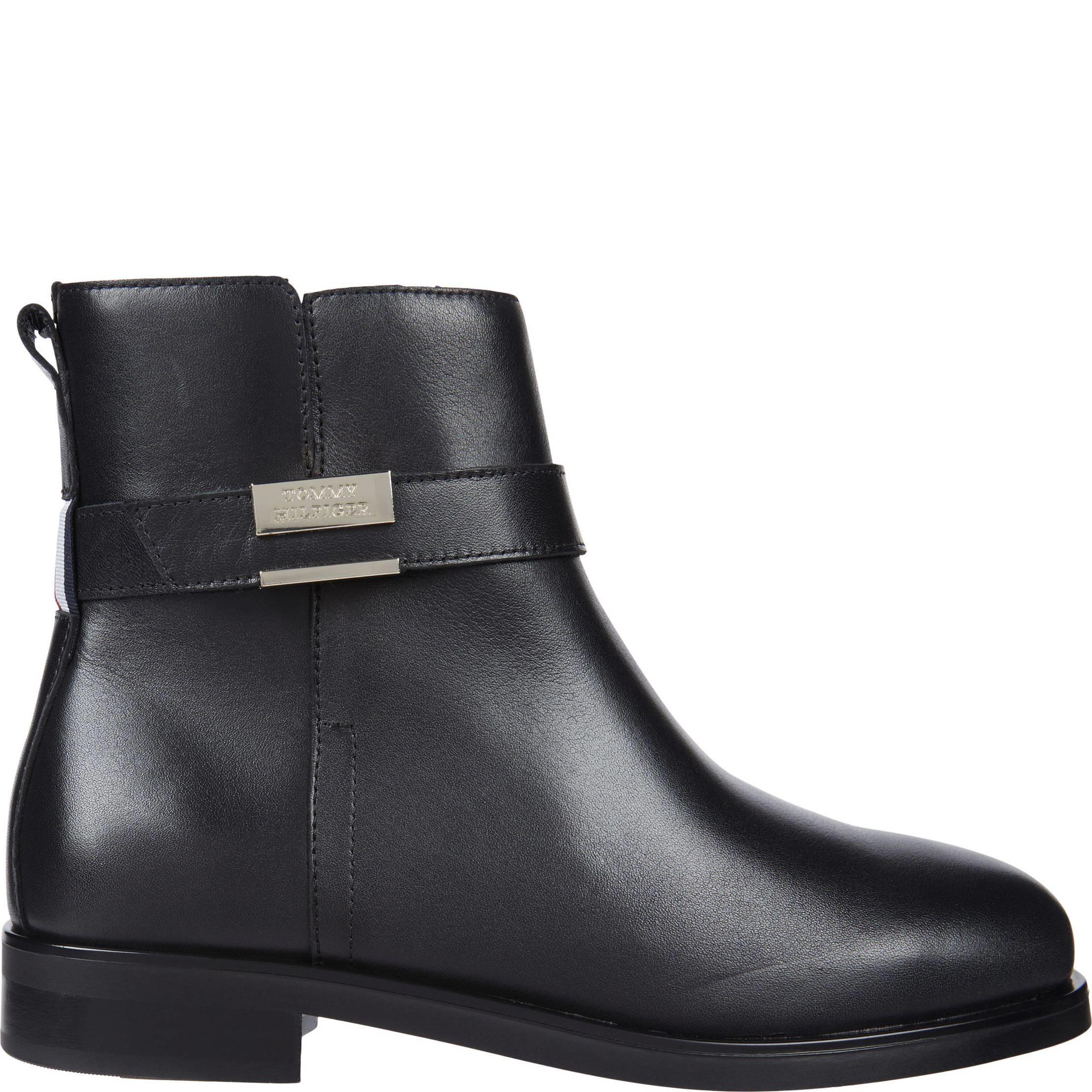 Aulinukai moterims, Juoda, Belt flat boot