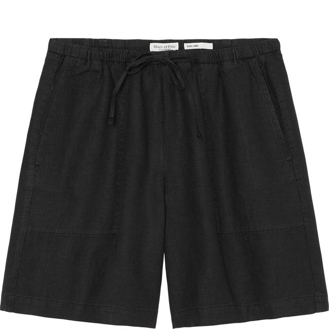 Šortai moterims, Juoda