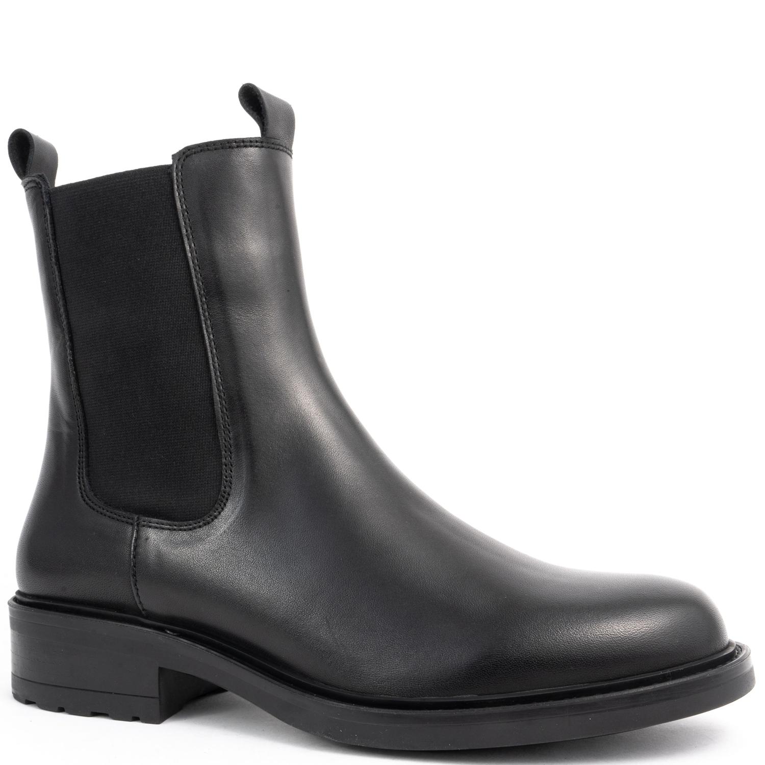 Aulinukai moterims, Juoda, Boots