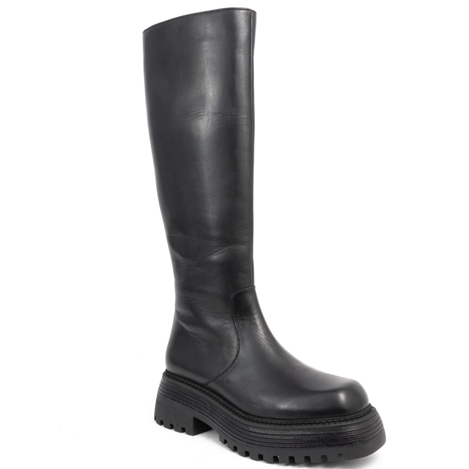 Auliniai moterims, Juoda, Boots