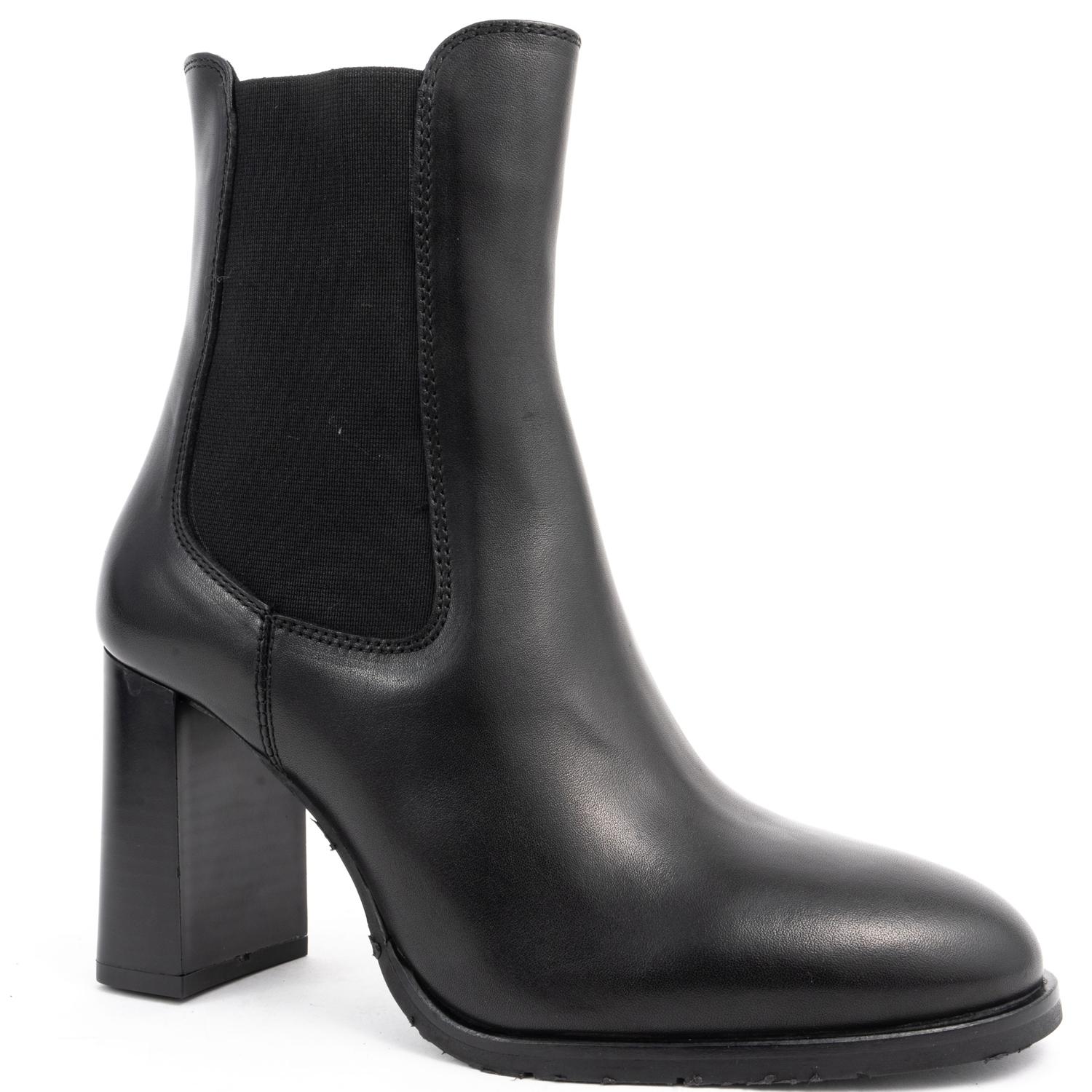 Aulinukai moterims, Juoda, Boots