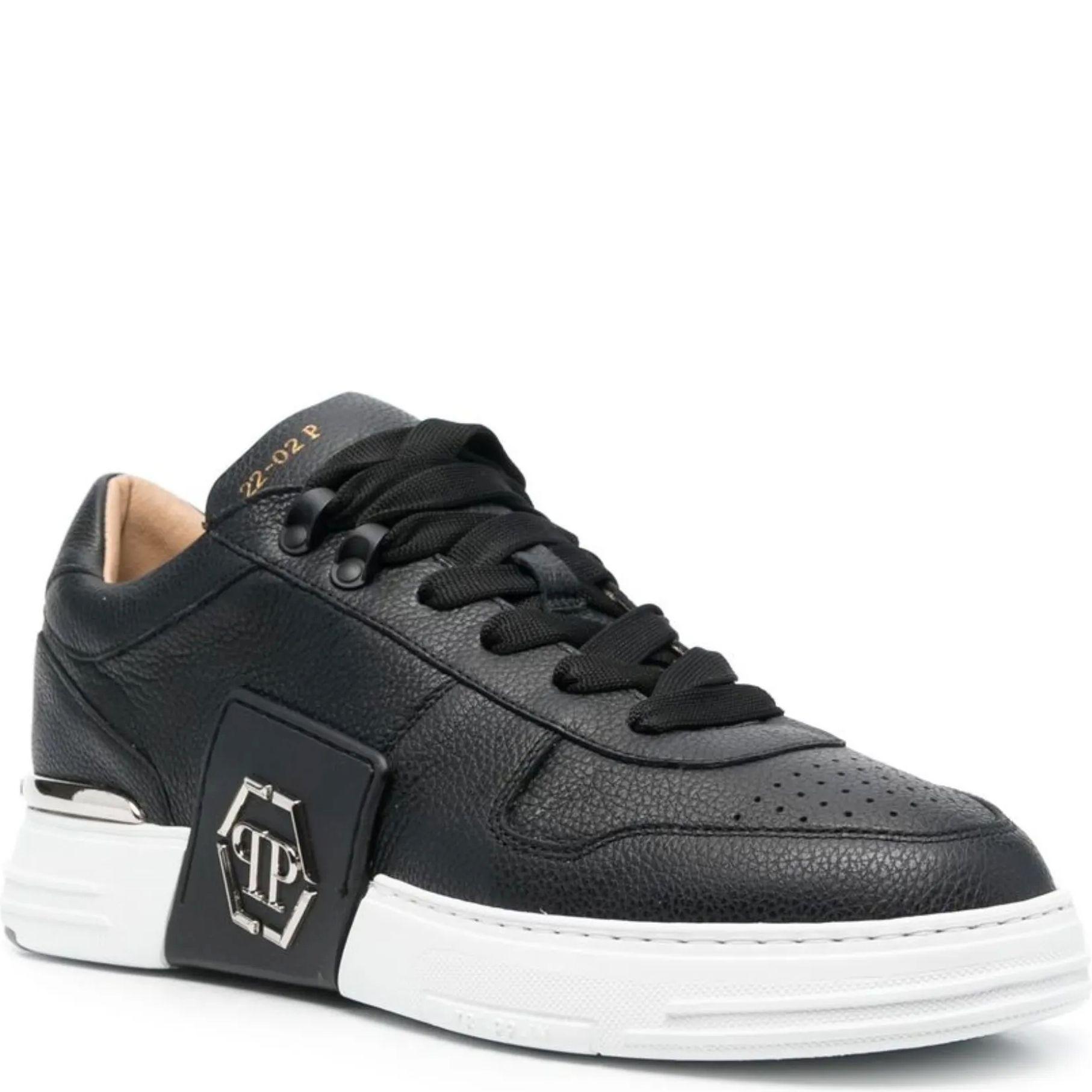 Sportiniai bateliai vyrams, Juoda, Lo-top sneakers phantom