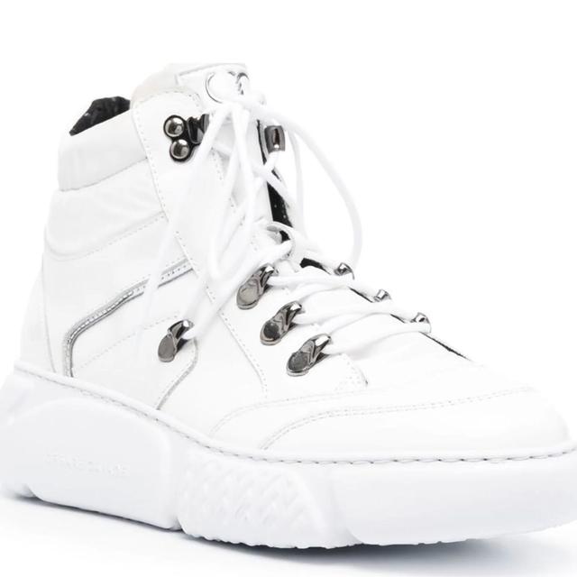 Aulinukai moterims, Balta, Booties