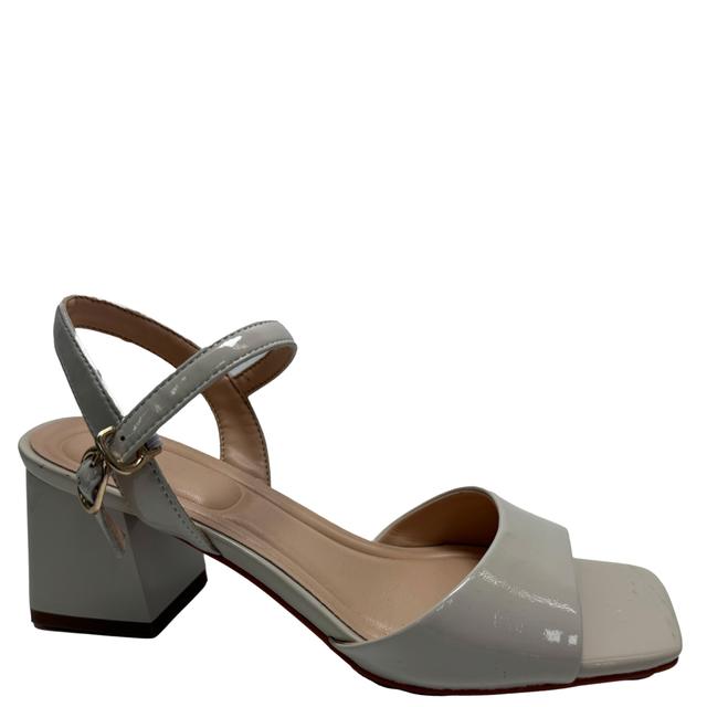 Basutės moterims, Smėlio, Sandals