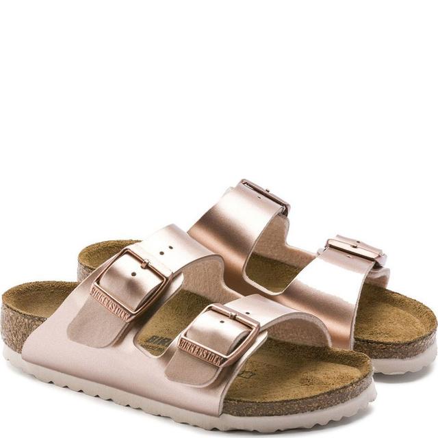 Šlepetės, Arizona SFB