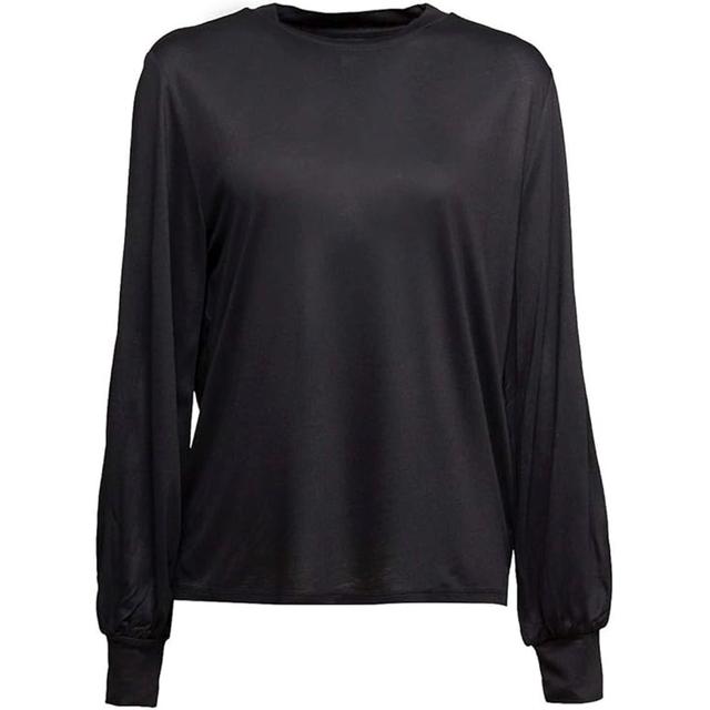 Marškinėliai moterims, Juoda