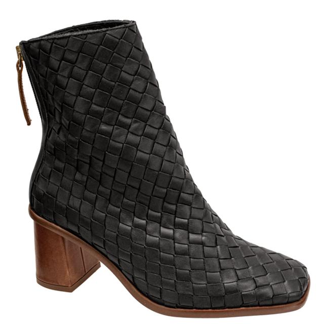 Aulinukai moterims, Juoda, West booties