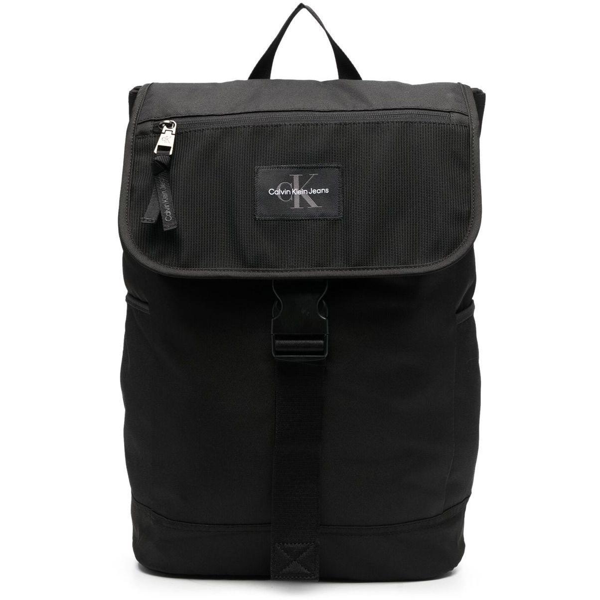 Kuprinė vyrams, Juoda, SPORT ESSENTIALS FLAP BP43 CB