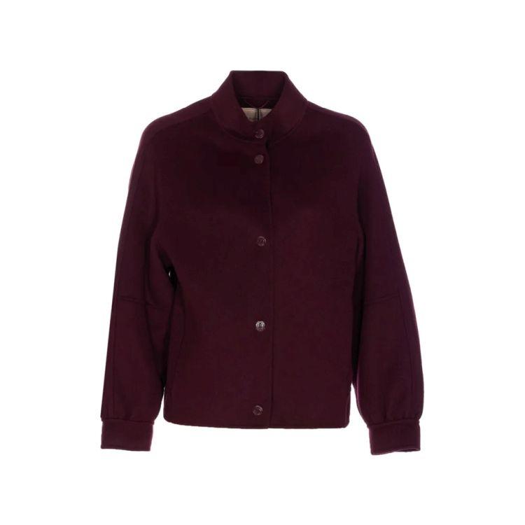 Bomberis moterims, Vyšninė, Bombers