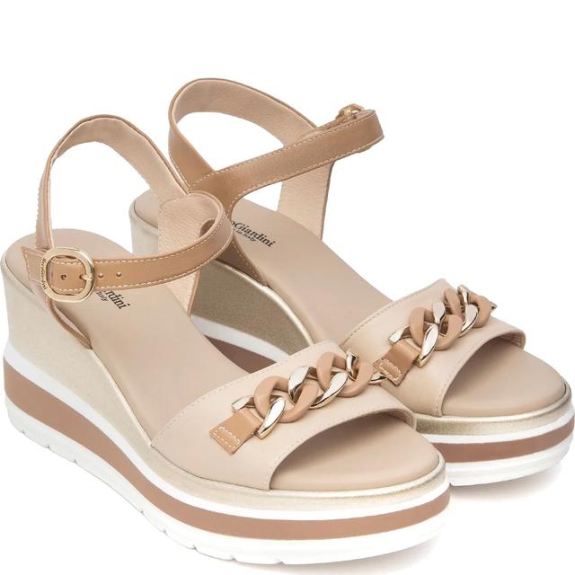 Basutės moterims, Kūno, Pandora sandals