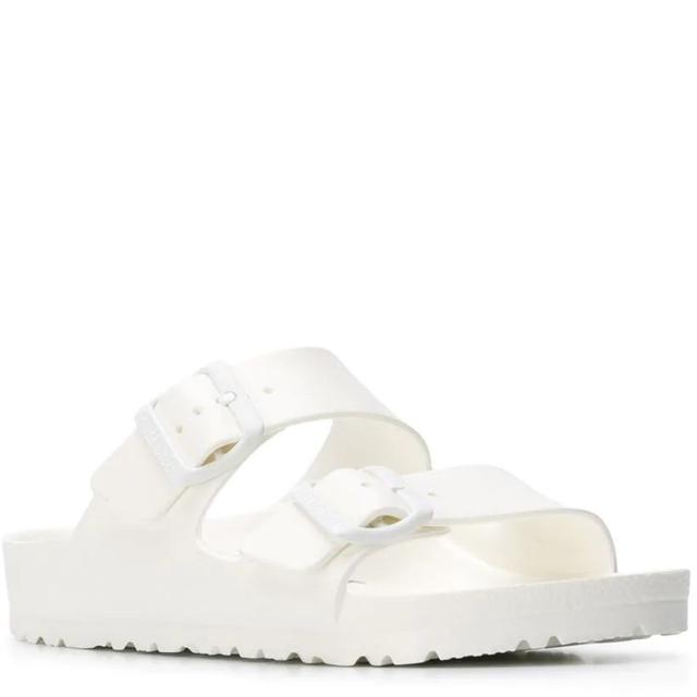 Šlepetės, Balta, Arizona