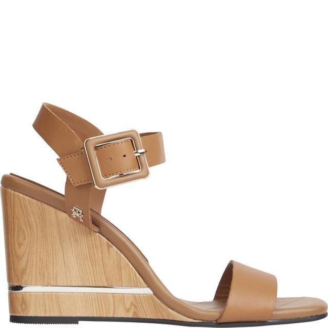Basutės moterims, Ruda, Hardware wedge sandal