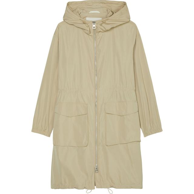 Striukė moterims, Smėlio