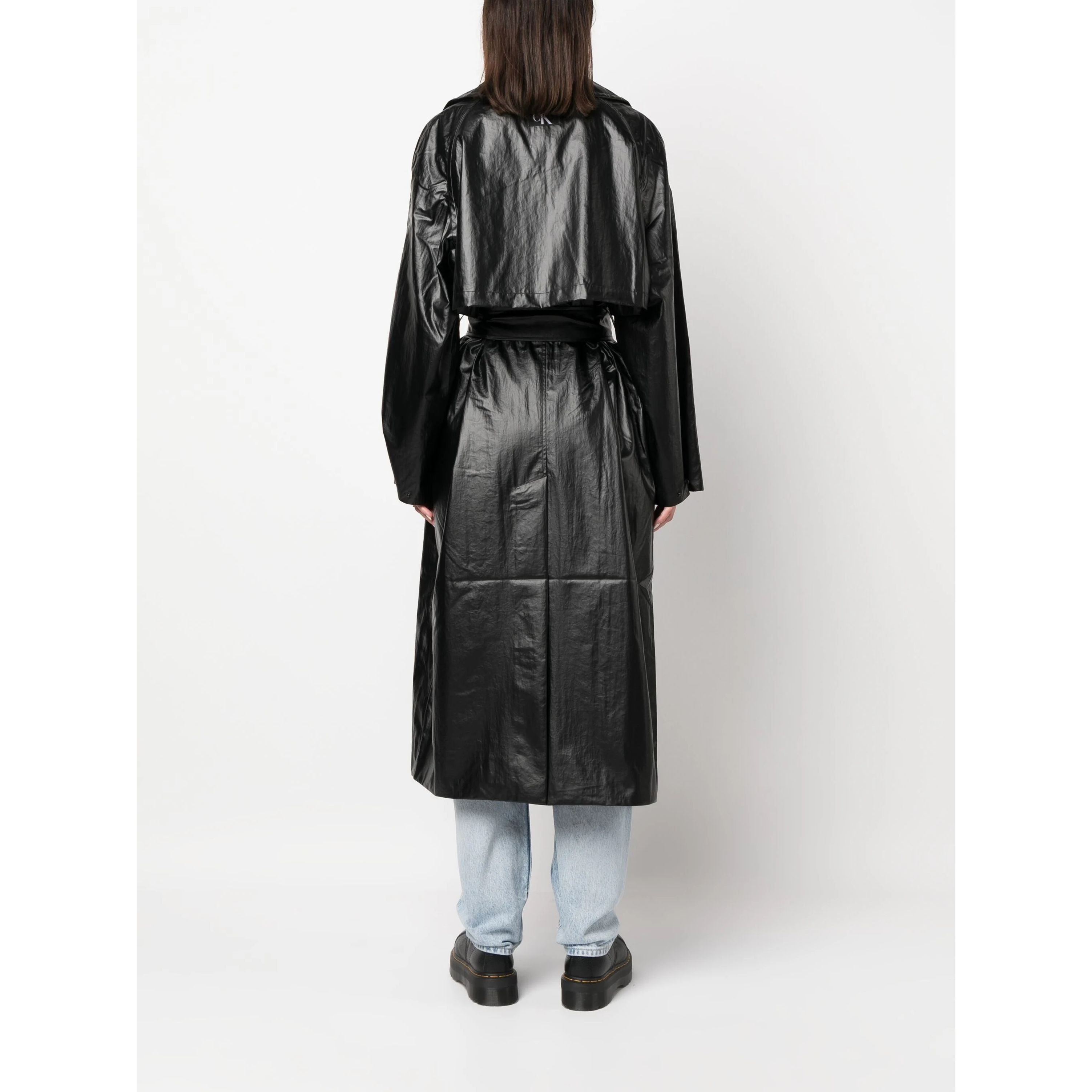 CALVIN KLEIN JEANS Odinis švarkas moterims, Juoda, Glossy trench coat 4