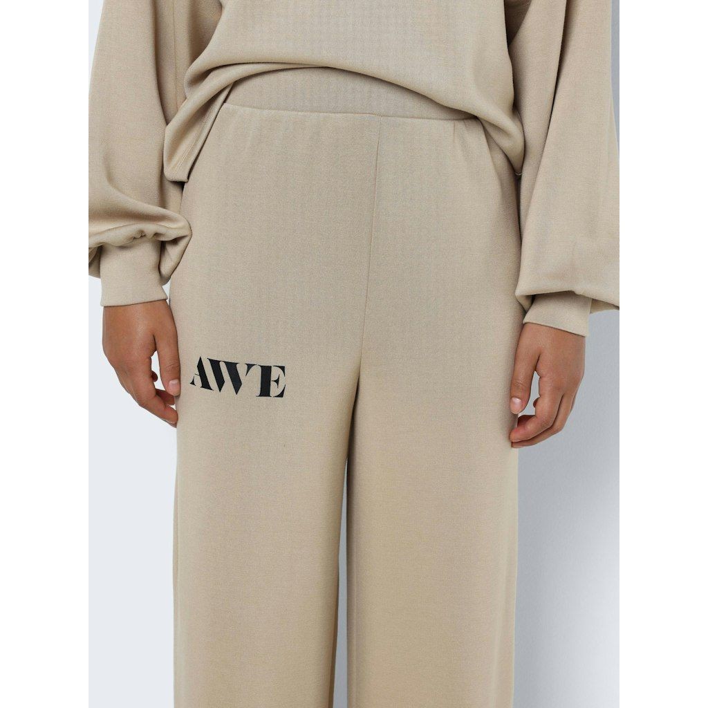 NOISY MAY Kelnės moterims, Balta, NMAWE HW RELAXED 5