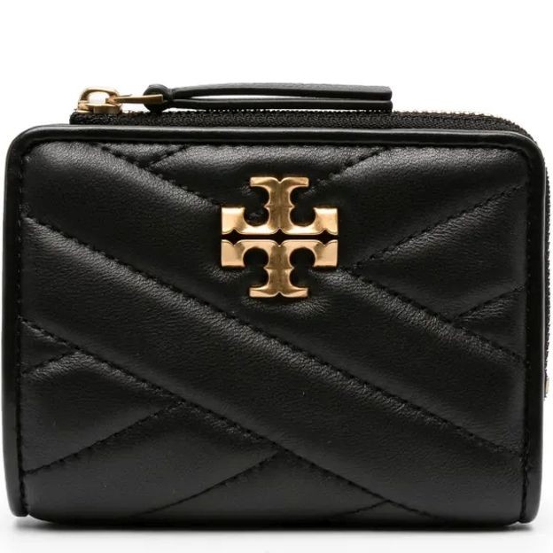 TORY BURCH Piniginė moterims, Juoda, Kira chevron bi-fold wallet 1