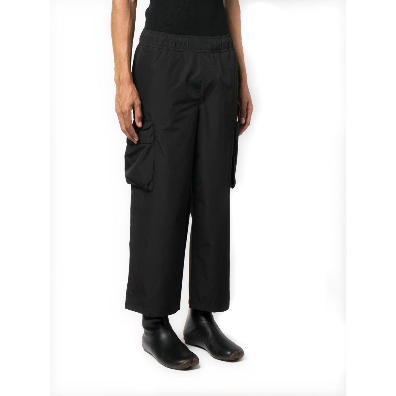 CALVIN KLEIN JEANS Laisvalaikio kelnės vyrams, Juoda, Technical cropped cargo 2