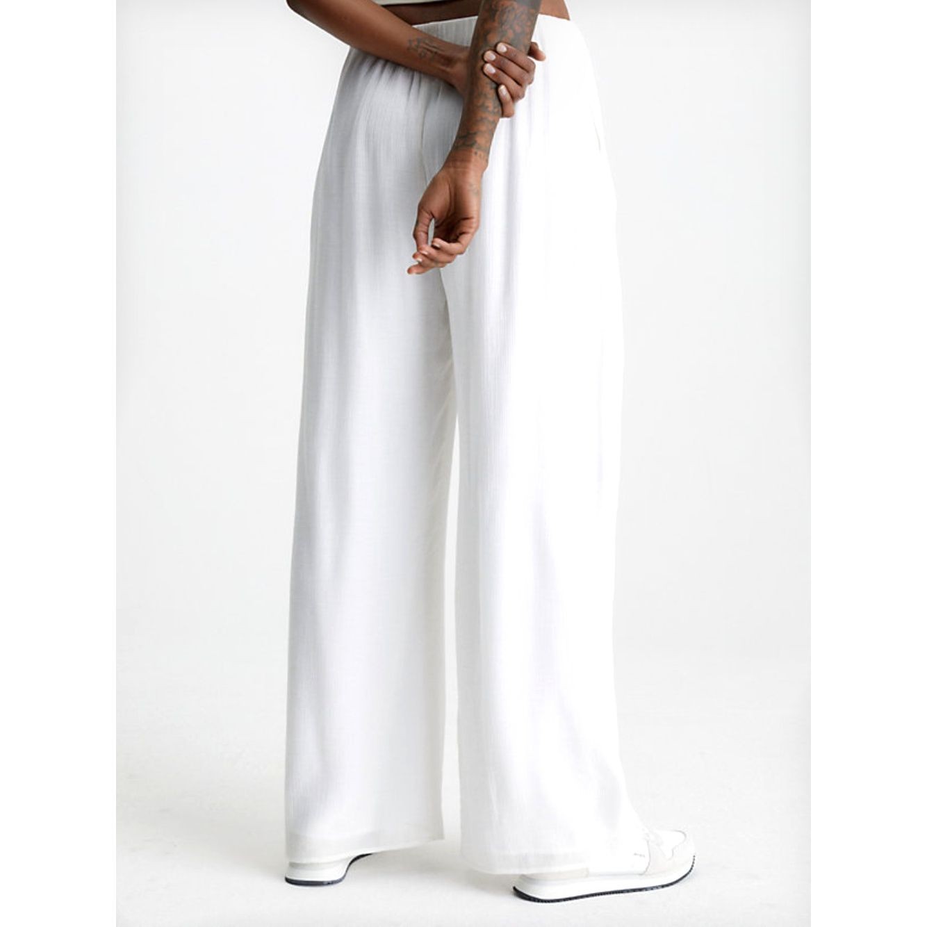 CALVIN KLEIN JEANS Laisvalaikio kelnės moterims, Balta, Crinkle long straight pants 3