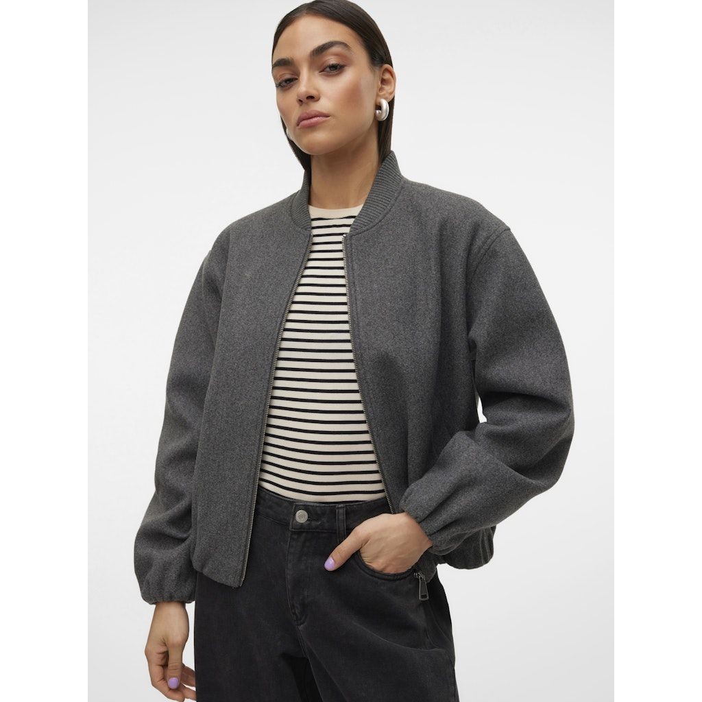 VERO MODA Bomberis moterims, Pilka, Popbella short jacket 4