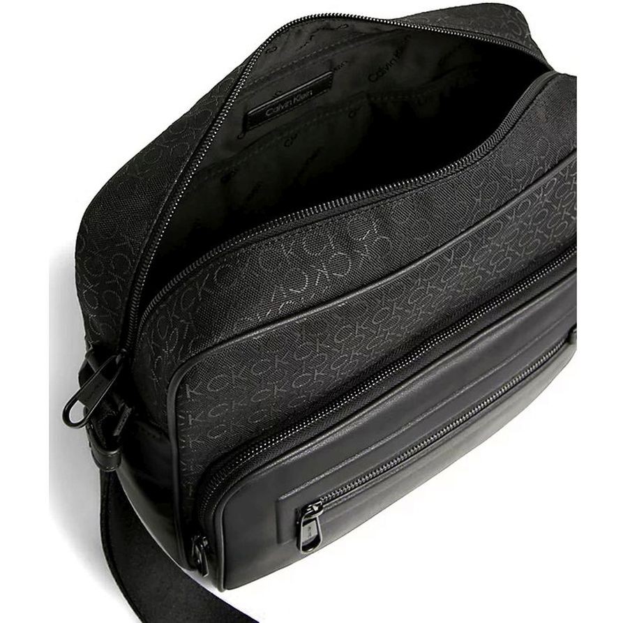 CALVIN KLEIN Rankinė per petį vyrams, Juoda, Elevated messenger 4