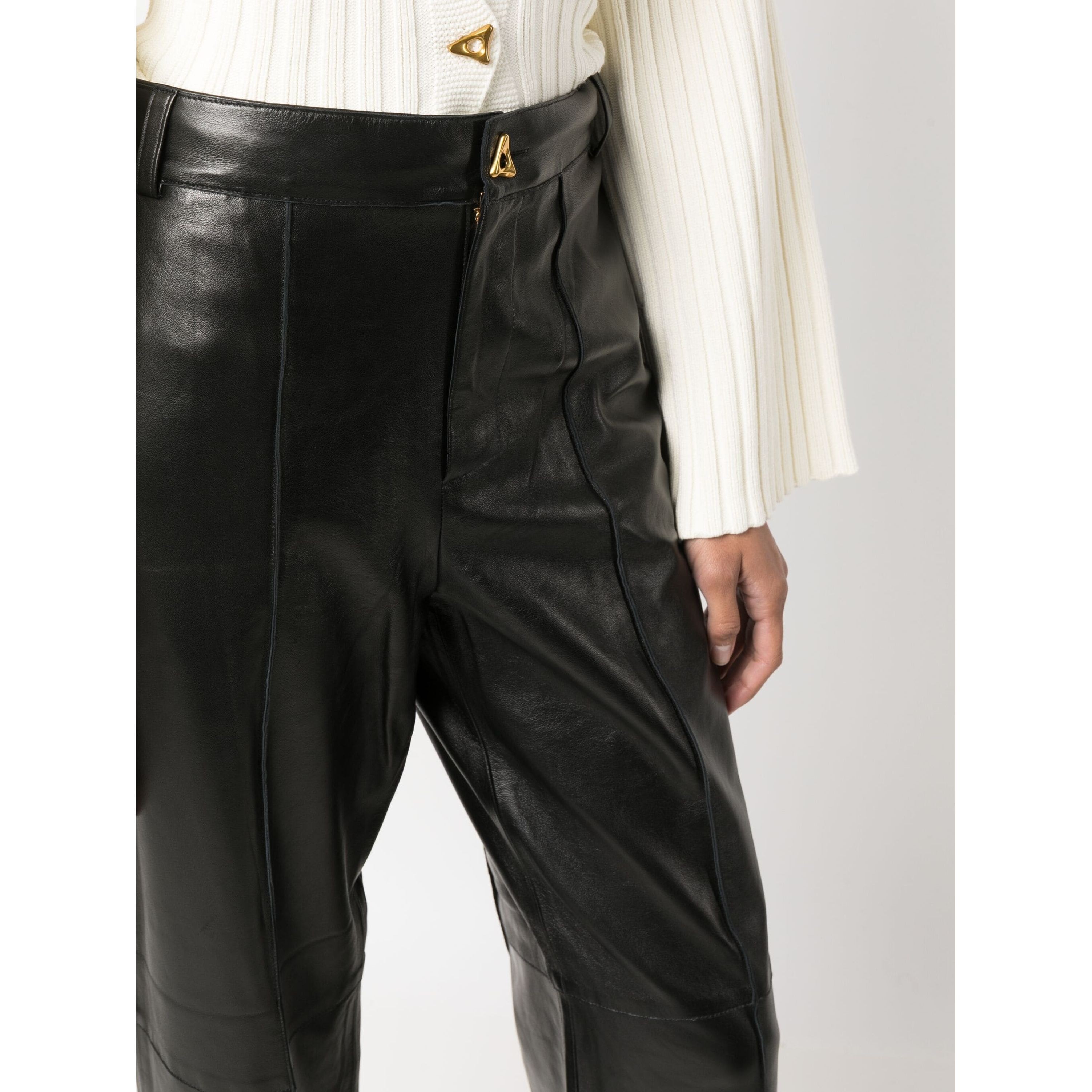 AERON Odinės kelnės moterims, Juoda, Leather cuffed pants 4