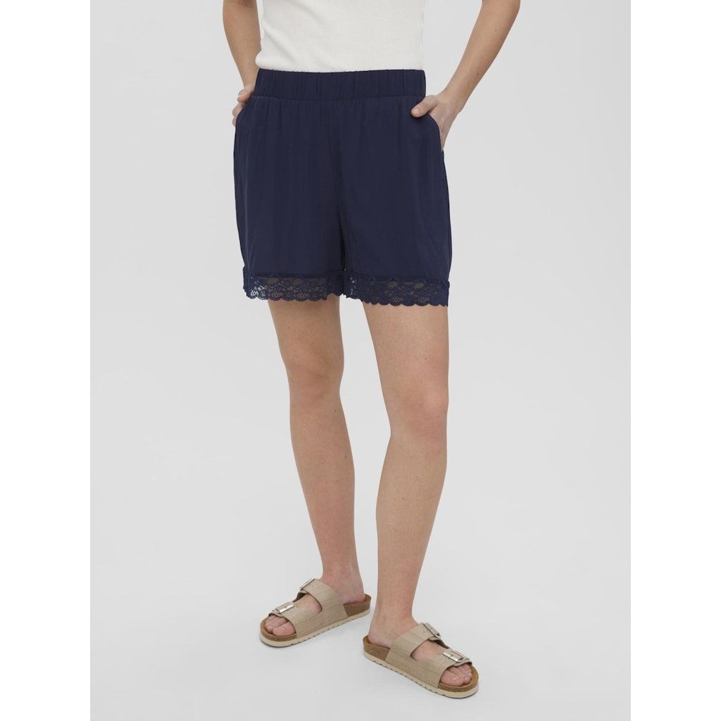 VERO MODA Šortai moterims, Mėlyna, VMASTA LACE H/W SHORT 3