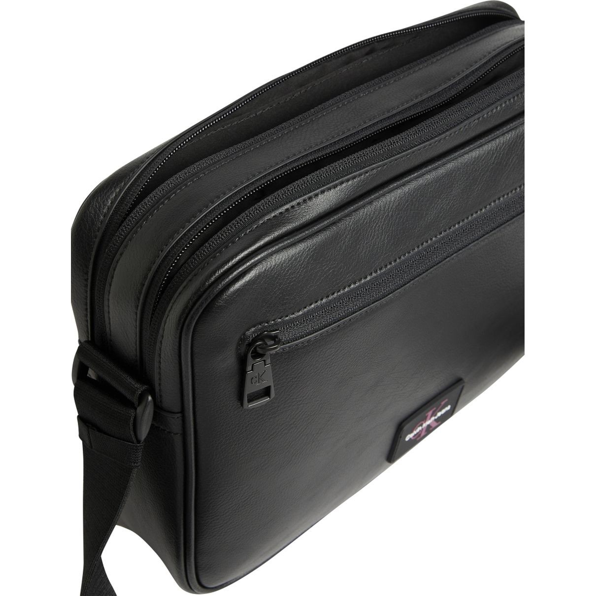 CALVIN KLEIN JEANS Rankinė per petį vyrams, Juoda, Tagged camera bag 3