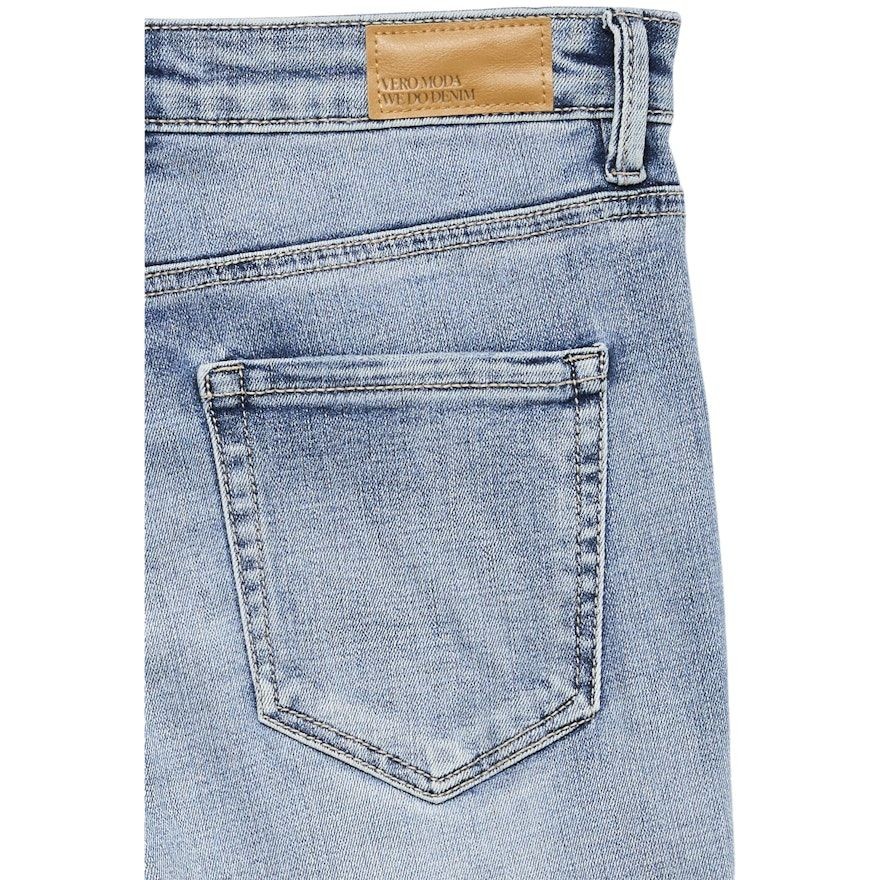 VERO MODA Platėjantys džinsai moterims, Mėlyna, Flash flared jeans 1