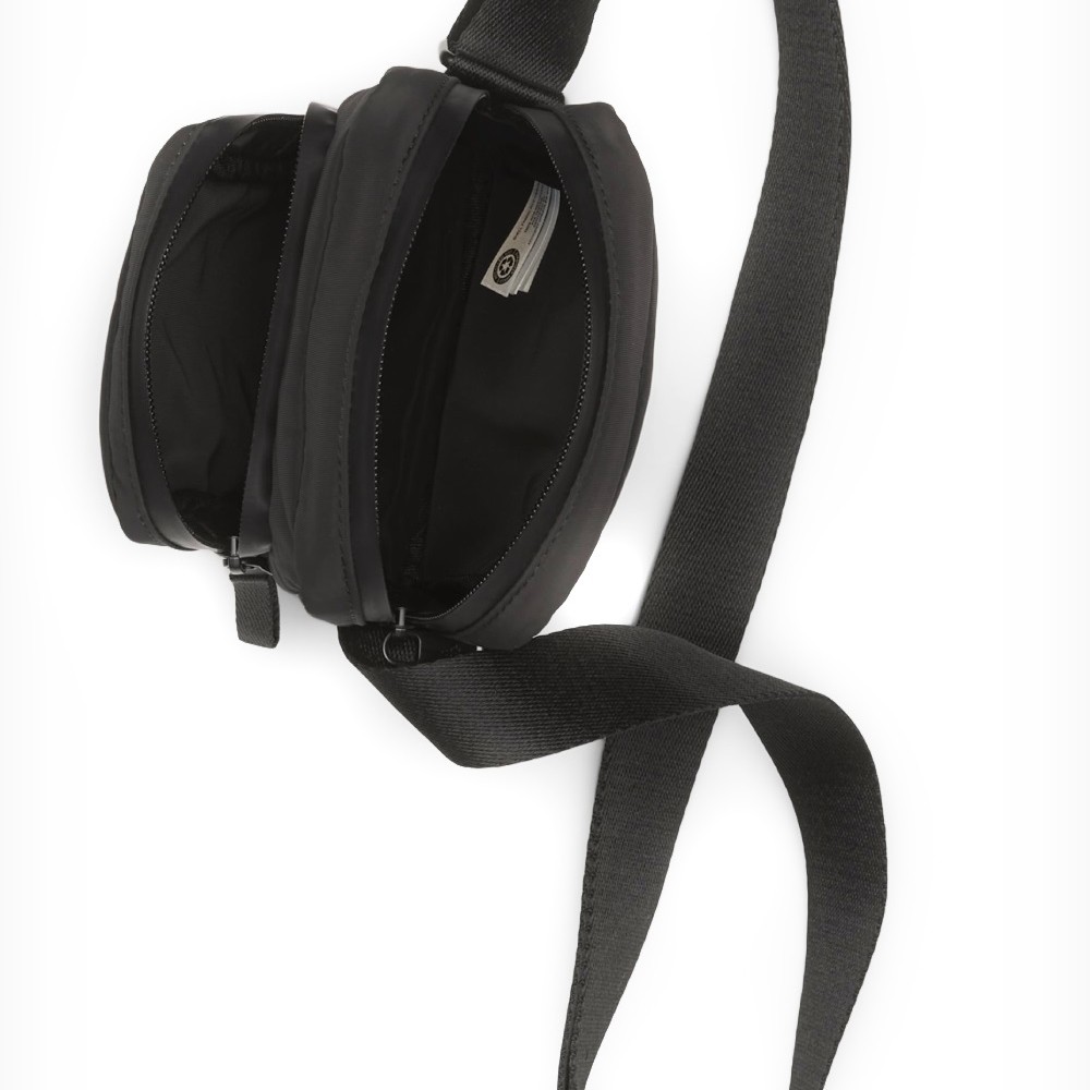 MARC O'POLO Rankinė per petį vyrams, Juoda, Mod. Mikkel 4