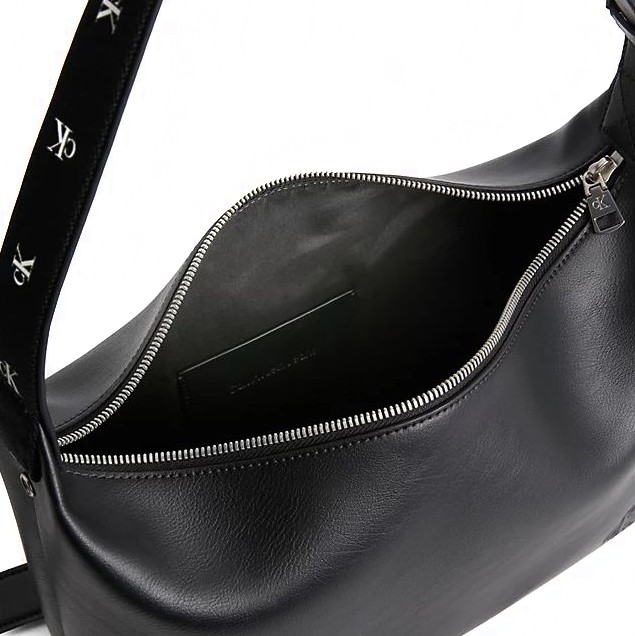 CALVIN KLEIN JEANS Rankinė per petį moterims, Juoda, Ultralight shoulder bag 3