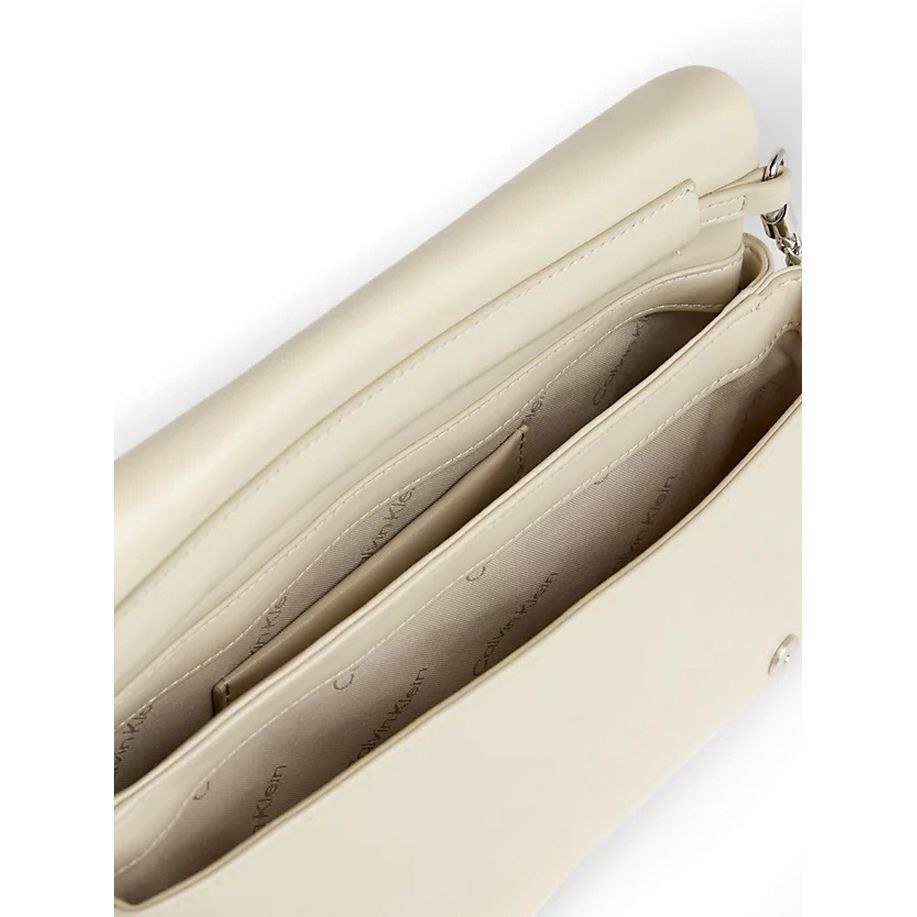 CALVIN KLEIN Rankinė per petį moterims, Smėlio, Quilt shoulder bag 4