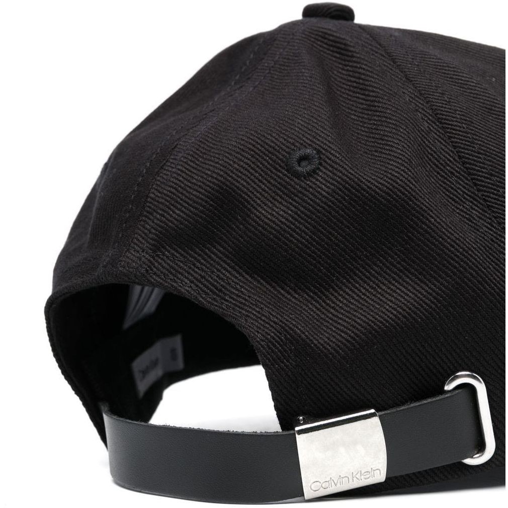 CALVIN KLEIN Kepurė vyrams, Juoda, PYRAMID PLAQUE BB CAP 2