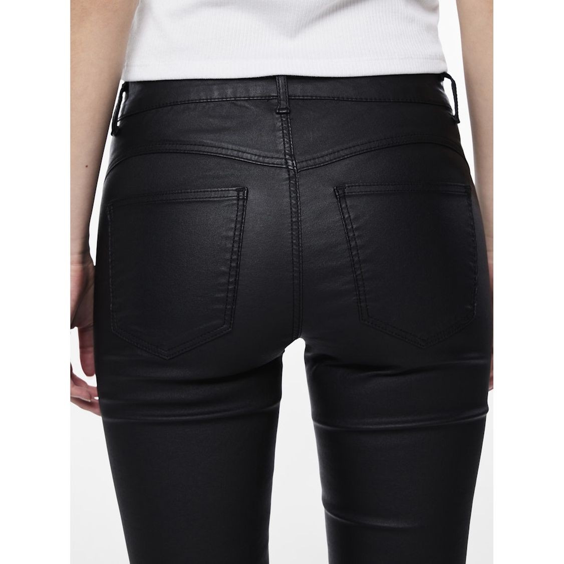 PIECES Odinės kelnės moterims, Juoda, Shape-up paro skn coated 4