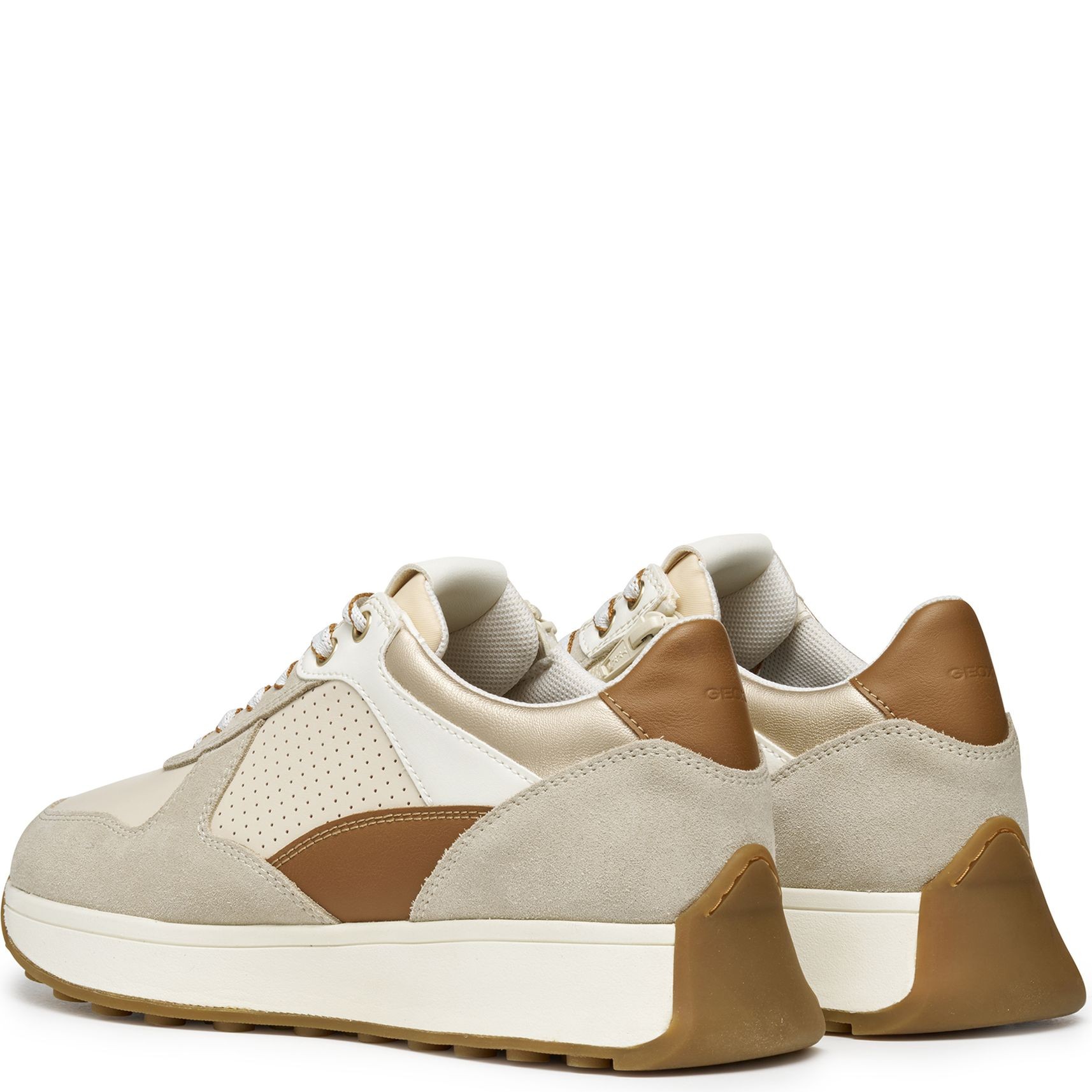 GEOX Laisvalaikio bateliai moterims, Smėlio, Amabel leisure 2