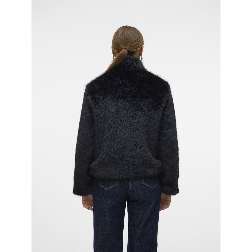 VERO MODA Kailiniai moterims, Juoda, Monroe short jacket 4