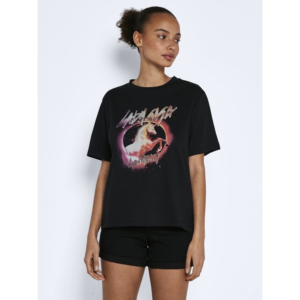 NOISY MAY Marškinėliai moterims, Juoda, NMSTEFFI S/S LADY GAG 2