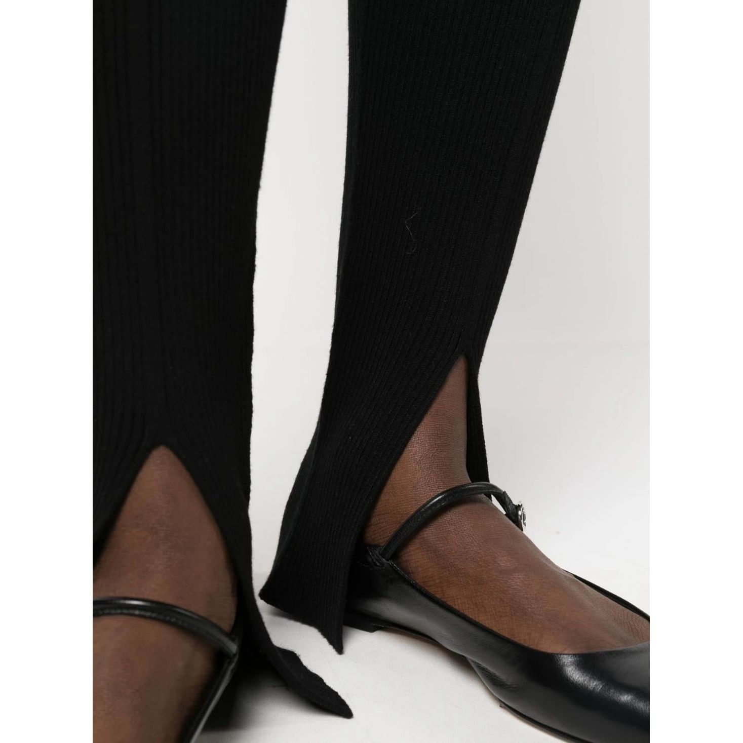 AERON Tamprės moterims, Juoda, Ribbed slit front leggings 4