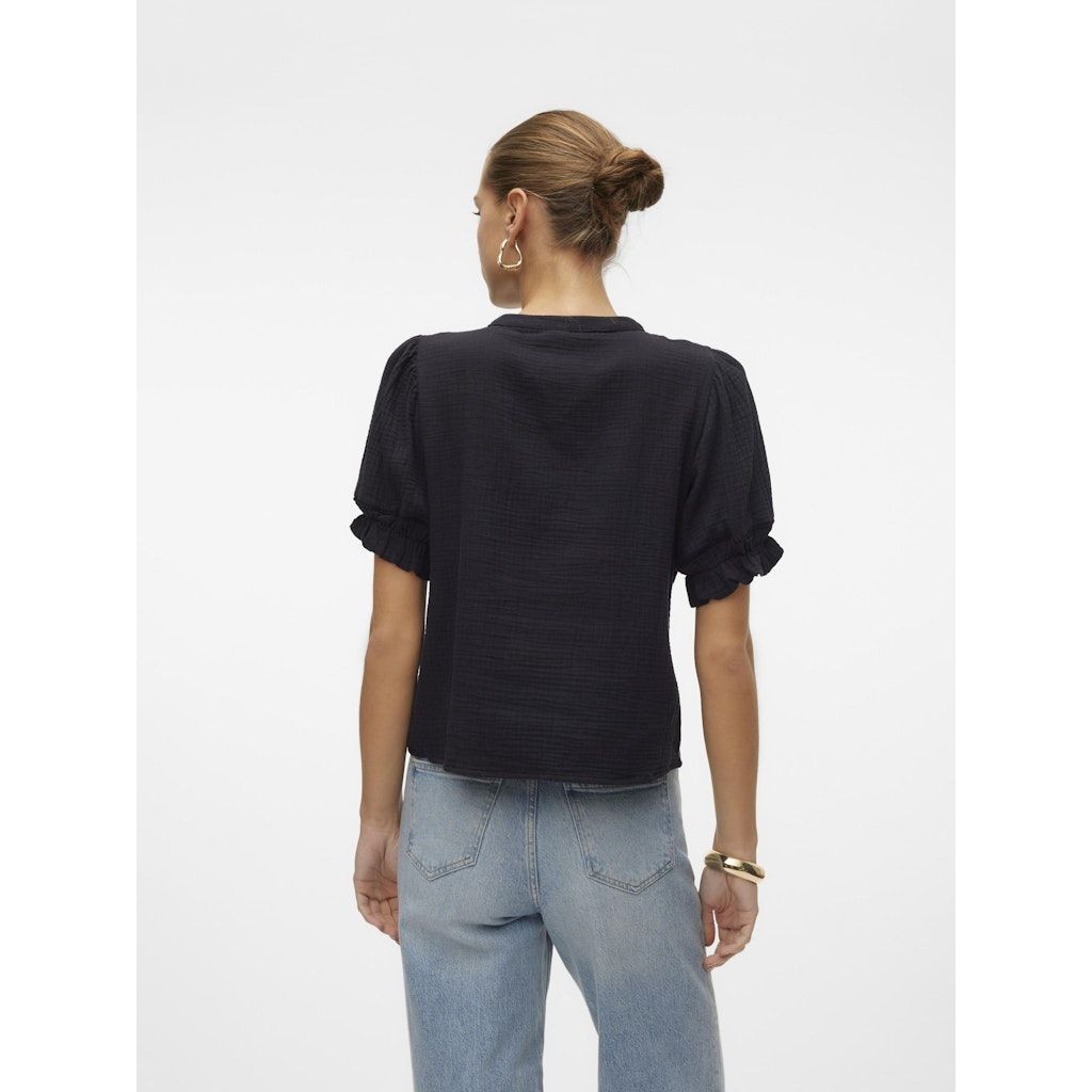 VERO MODA Marškiniai trump. rankovėmis moterims, Juoda, Natali lace short top 2