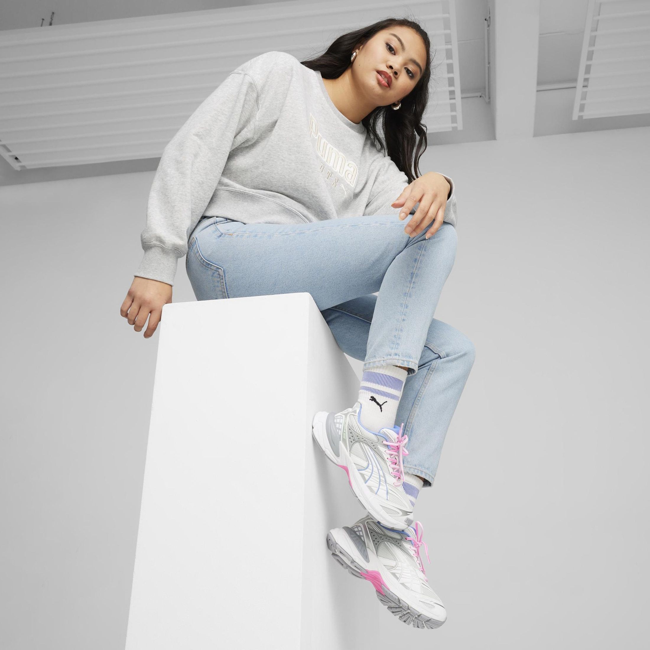 PUMA Laisvalaikio bateliai moterims, Sidabrinė, Velophasis leisure 6