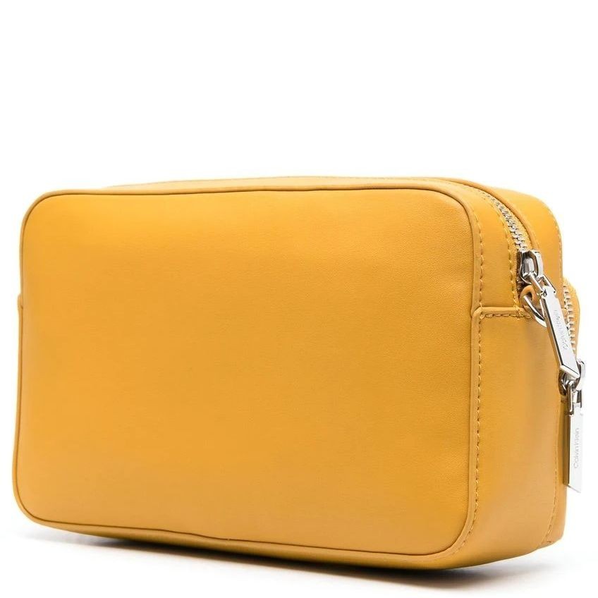 CALVIN KLEIN Rankinė per petį moterims, Auksinė, MUST CAMERA BAG W/PCKT LG 2