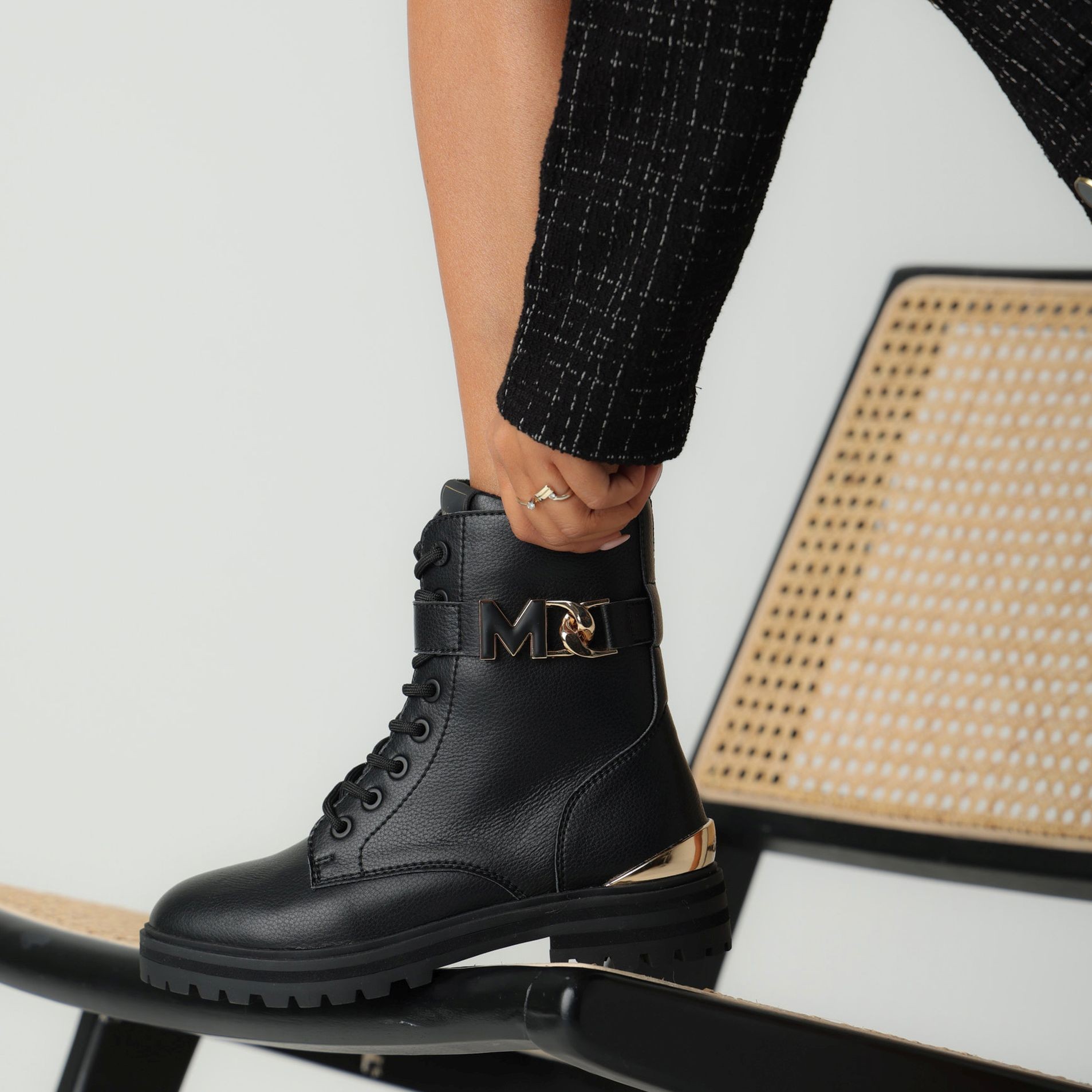 MEXX Aulinukai moterims, Juoda, Prizzy booties 8