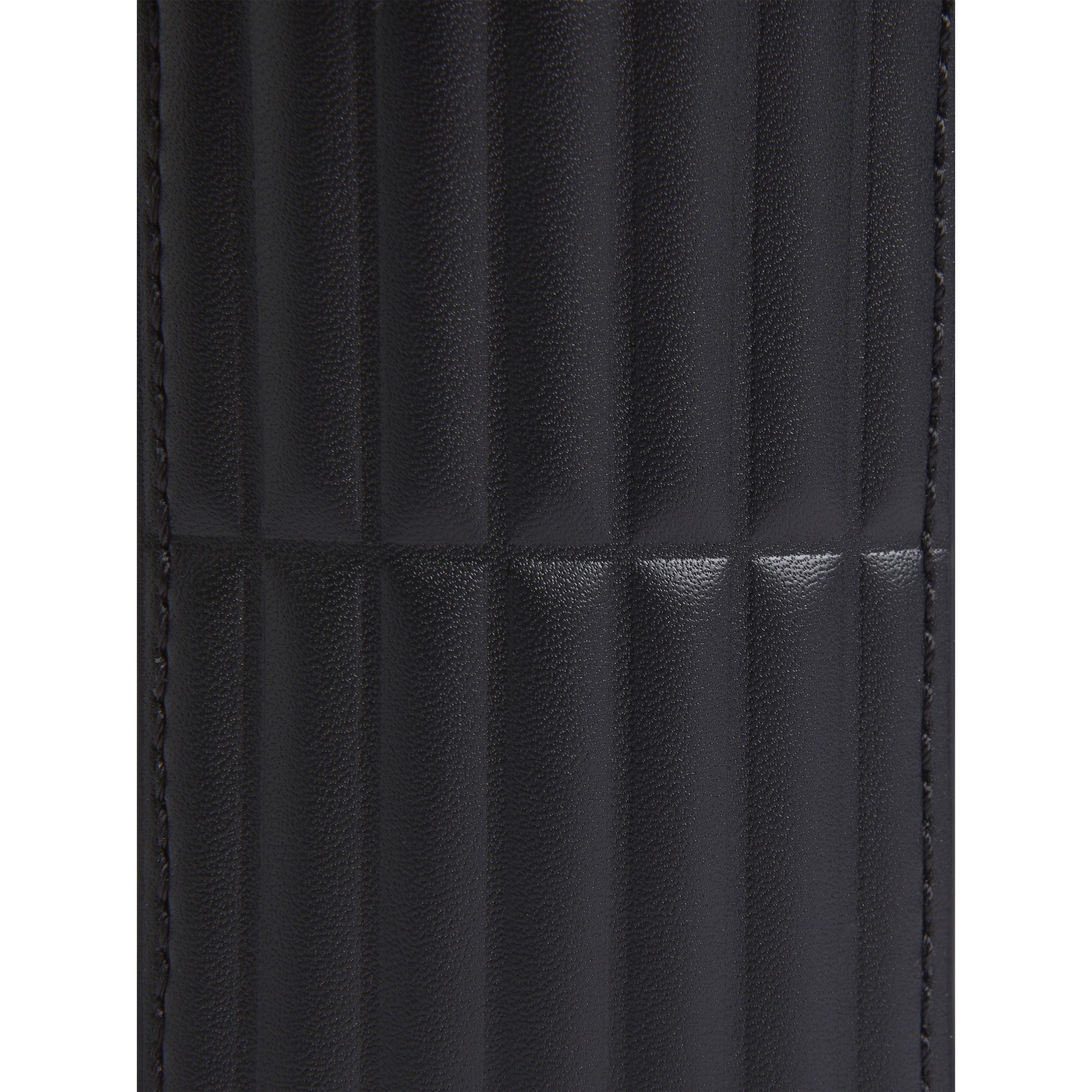 CALVIN KLEIN Rankinė per petį vyrams, Juoda, Vertical lines reporter 4