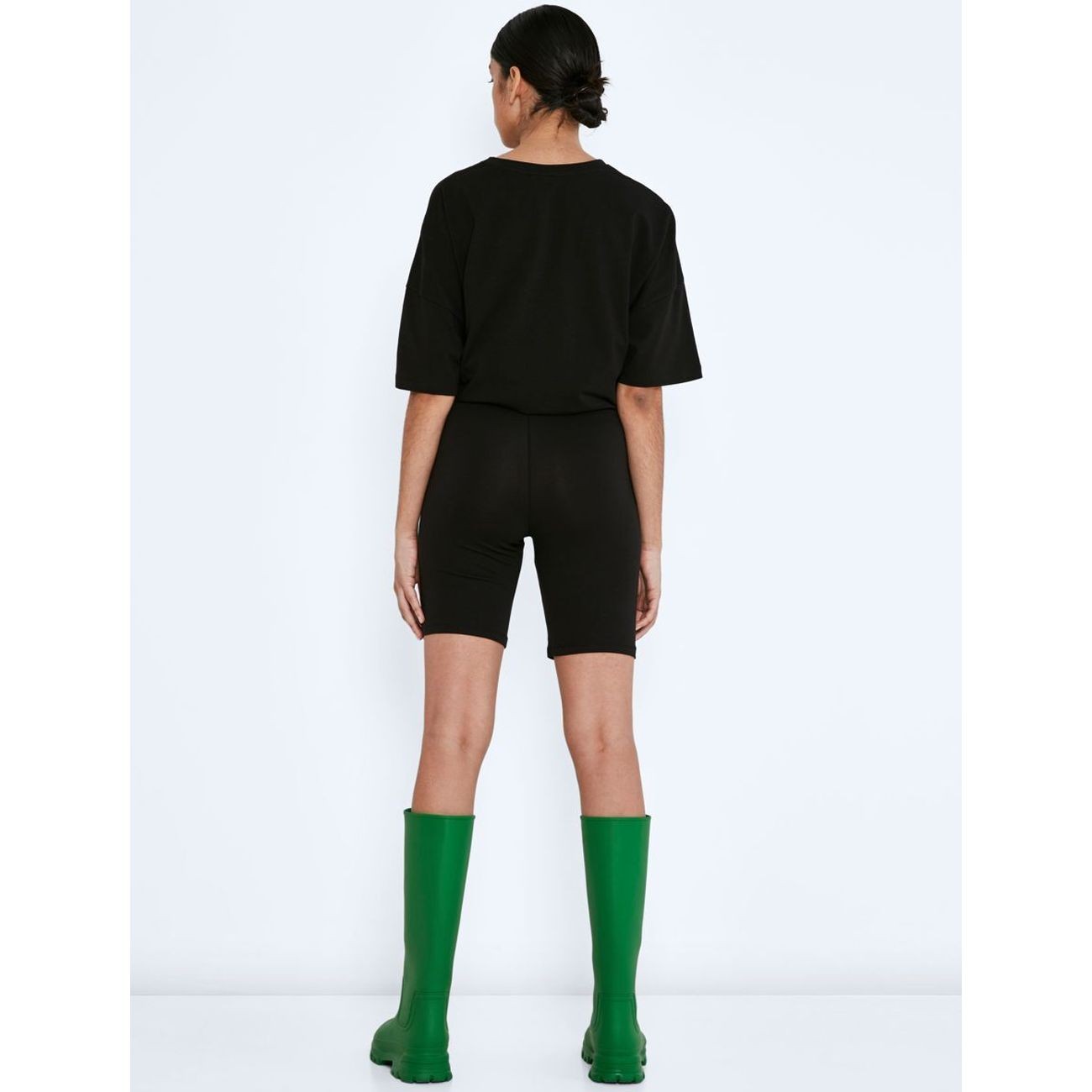 NOISY MAY Šortai moterims, Juoda, NMKERRY HW LOGO SHORT 10