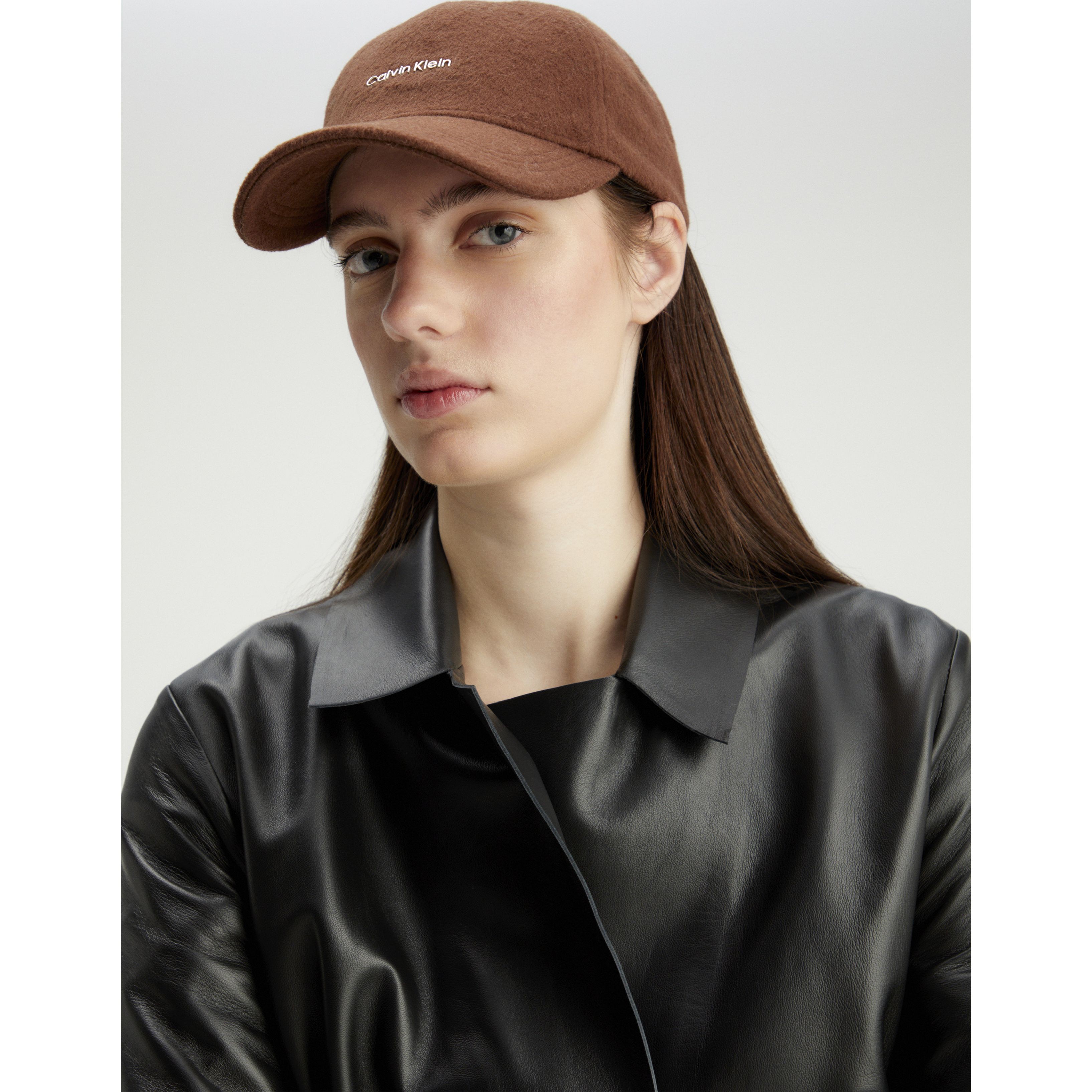 CALVIN KLEIN Kepurė moterims, Ruda, Metal lettering cap 3