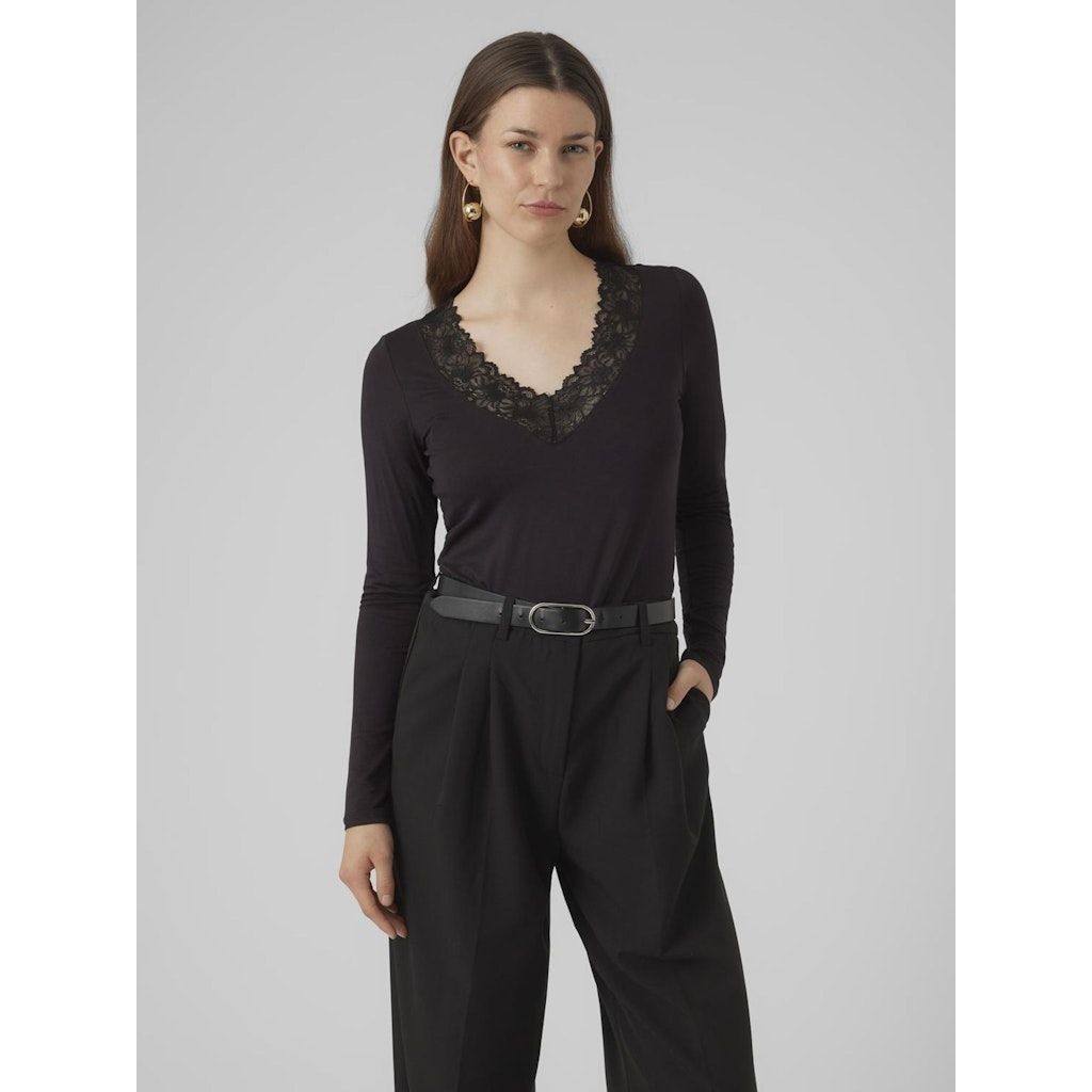 VERO MODA Marškinėliai ilgom. rankovėmis moterims, Juoda, Rosa v-neck lace top 1