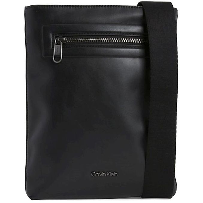 CALVIN KLEIN Rankinė per petį vyrams, Juoda, Elevated flatpack crossbody 1