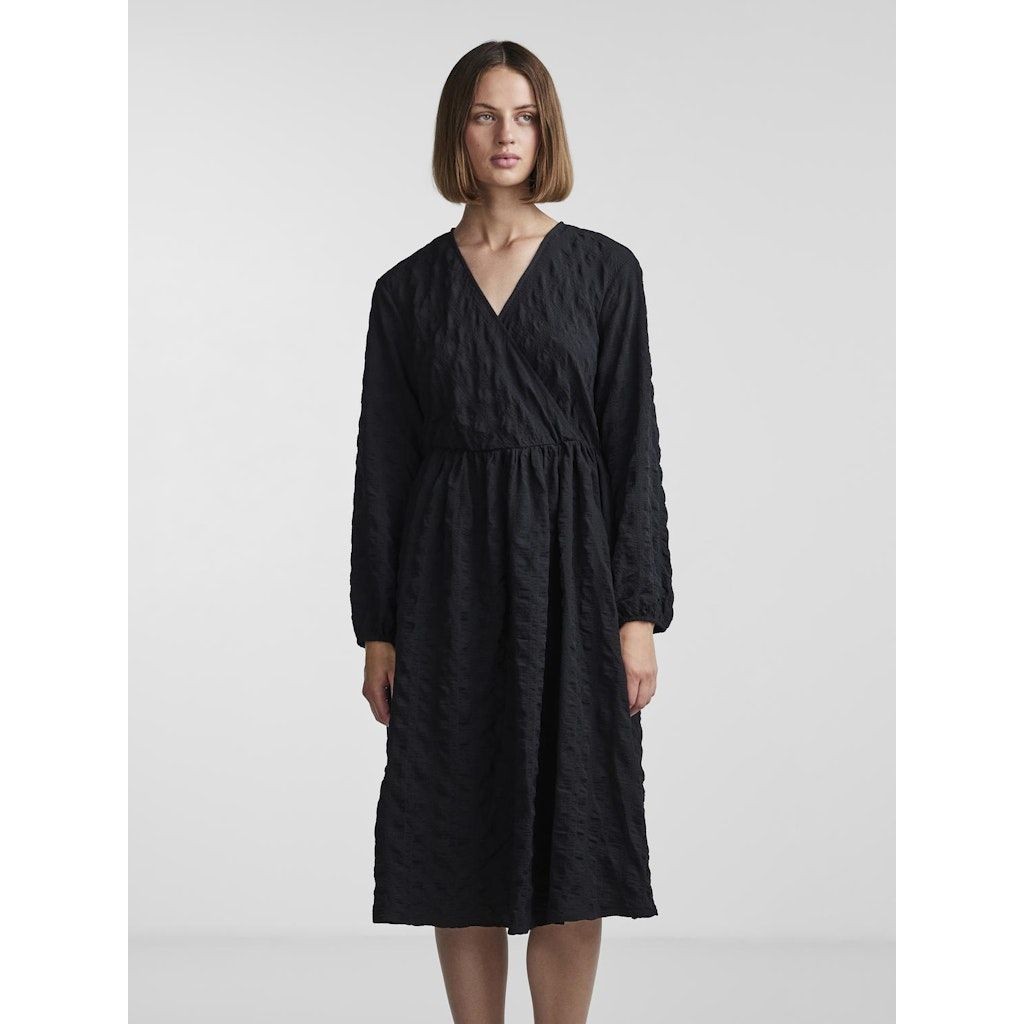 PIECES Midi suknelė moterims, Juoda, PCJOANNA LS MIDI DRE 3