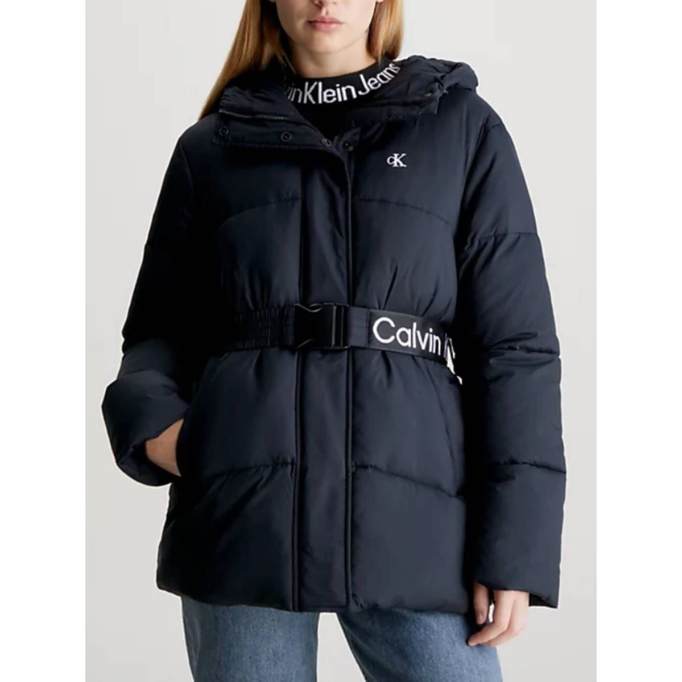 CALVIN KLEIN JEANS Pūkinė striukė moterims, Juoda, Logo belt short puffer 2